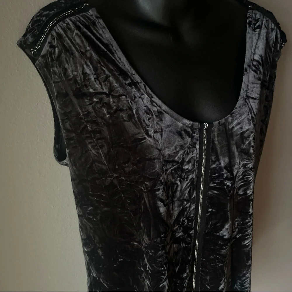 Rock & Republic Shirt Sz Small S Black Crushed Velvet Sleeveless Hilo Stretch - Picture 3 of 10